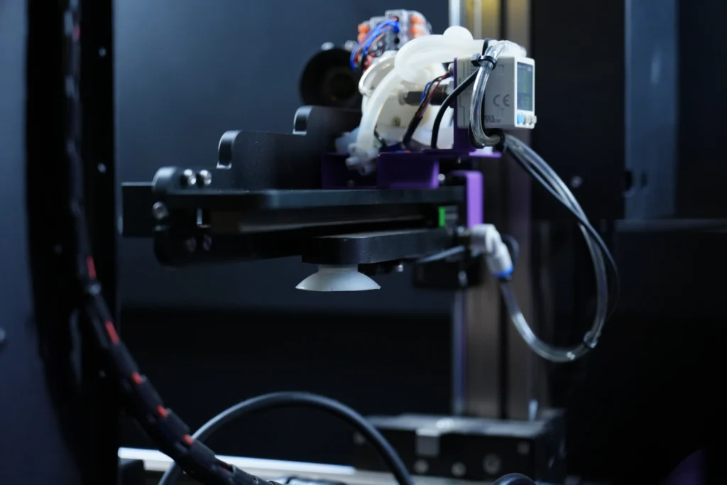 Phone case vending machine Detail5