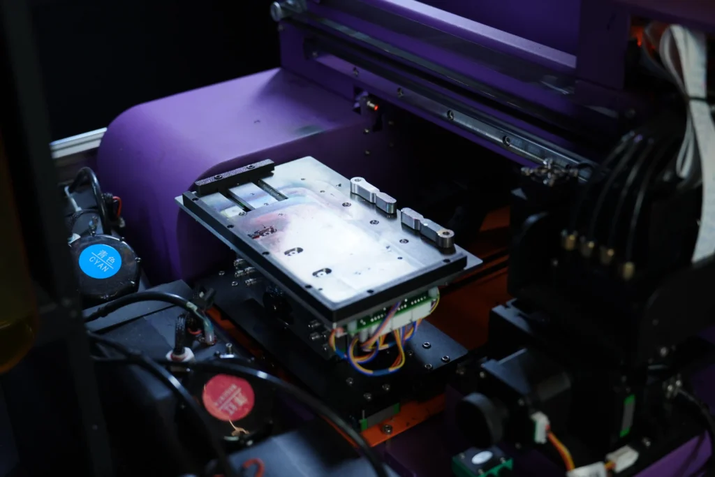 Phone case vending machine Detail7