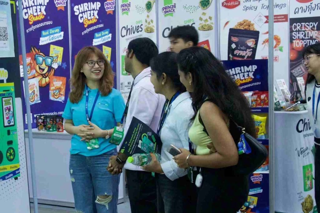 Automatic Phone Case Vending Machine2