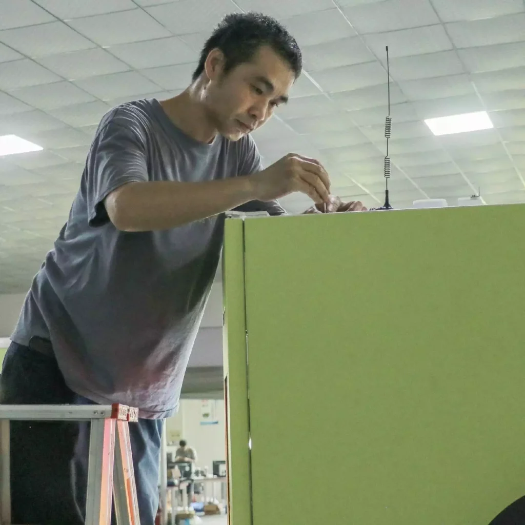 Phone Case Vending Machine Order Notice 4