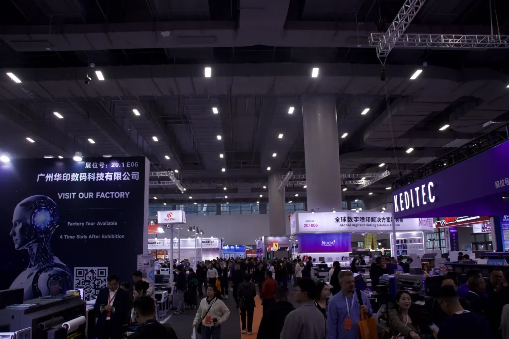 phone case vending machine market 08