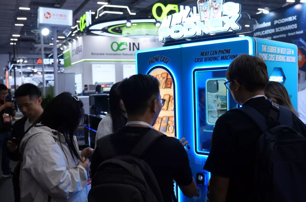 phone case vending machine mistakes 01